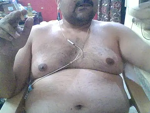 ARYANAVAILABLE online show from 03/03/26, 09:10