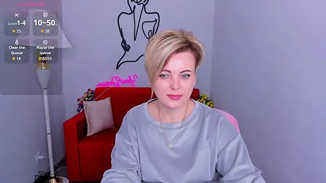 Julia Wilsone online show from 02/25/26, 06:56