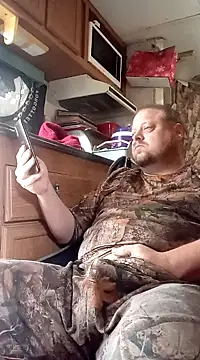 Snapshot of tjmacksjr chatting on 12/15/24, 05:31 tjmacksjr online show from 12/15/24, 05:31