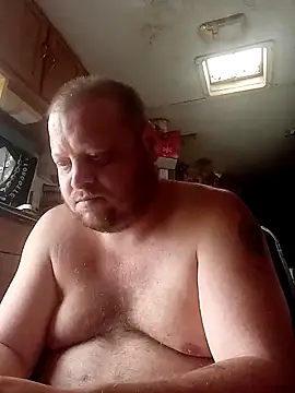 Snapshot of tjmacksjr chatting on 03/15/25, 03:48 tjmacksjr online show from 03/15/25, 03:48