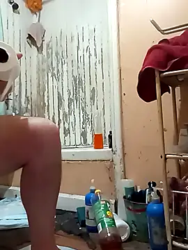 Snapshot of tjmacksjr chatting on 11/14/25, 06:06 tjmacksjr online show from 11/14/25, 06:06