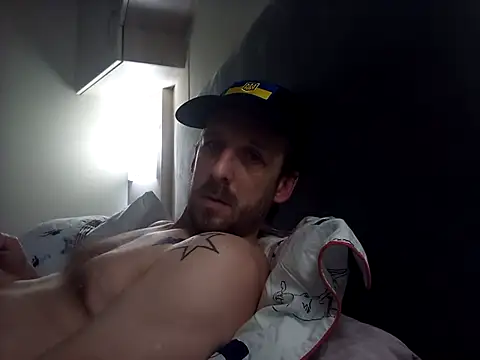 Snapshot of HungKing88 chatting on 01/22/25, 09:46 HungKing88 online show from 01/22/25, 09:46