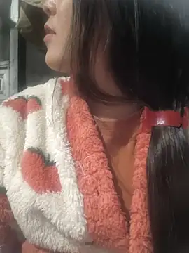 Sweetlove 77 online show from 03/09/25, 12:20