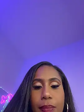 AlisonHoot69 online show from 04/21/26, 02:51