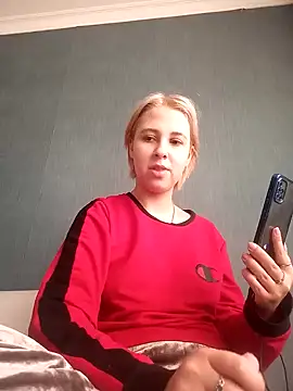 Gussie Bridie online show from 01/03/25, 12:19