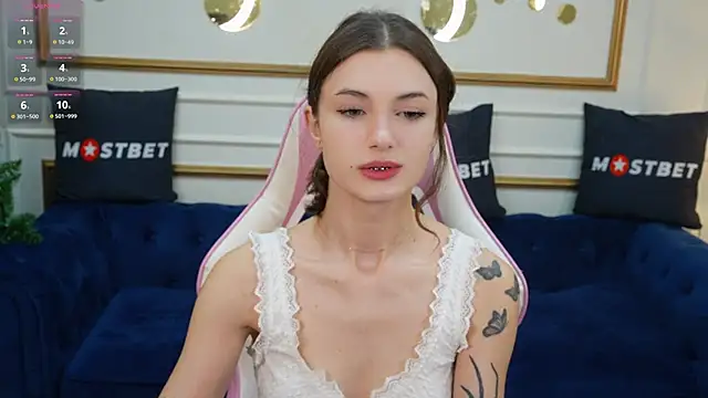 Britney054 online show from 12/07/24, 07:32