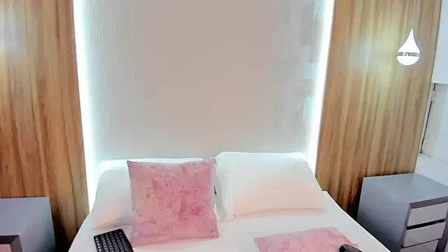 nicky peyton online show from 11/09/25, 03:05