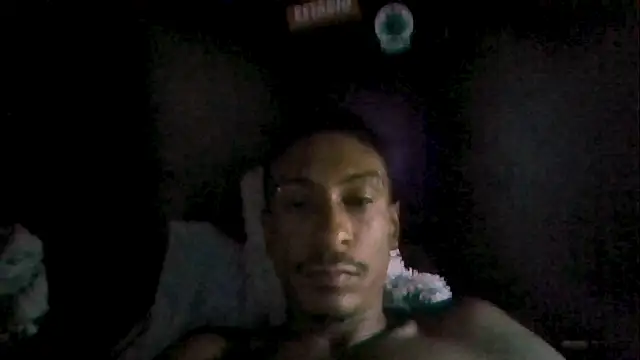Snapshot of Jose_Smoke chatting on 02/06/25, 06:24 Jose Smoke online show from 02/06/25, 06:24