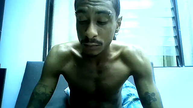 Snapshot of Jose_Smoke chatting on 02/09/25, 03:12 Jose Smoke online show from 02/09/25, 03:12