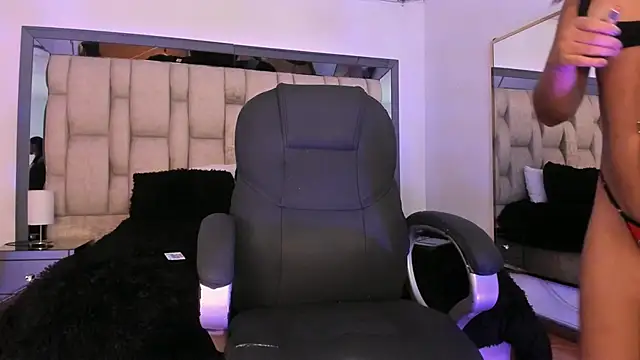 Marilyn-Cooper online show from 12/14/24, 04:23