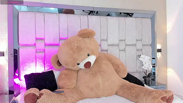 Marilyn-Cooper online show from 01/29/25, 04:15