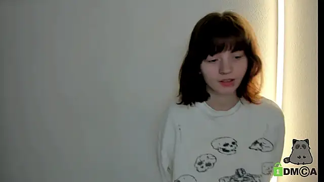 Alina Mills online show from 10/20/25, 09:32