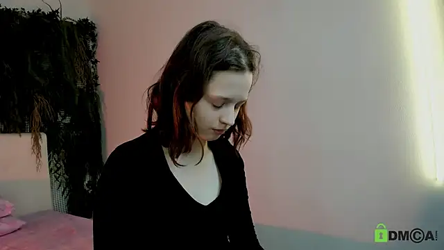 Alina Mills online show from 11/30/25, 09:46