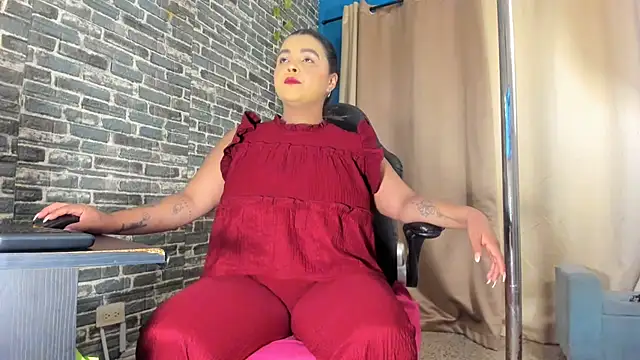 Snapshot of iam_samy_ chatting on 05/02/26, 11:15 iam samy online show from 05/02/26, 11:15
