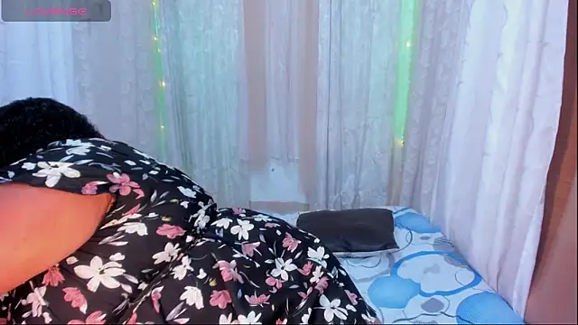 Ana off alana online show from 10/23/25, 12:21