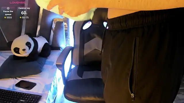 Black Rose2 online show from 11/12/25, 11:21