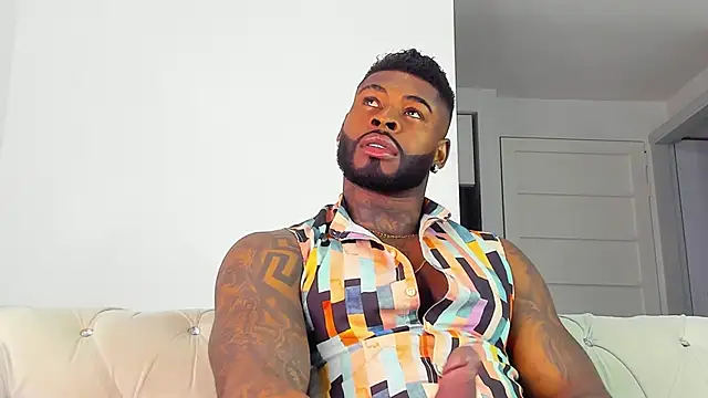 Makonneen online show from 11/12/25, 04:02