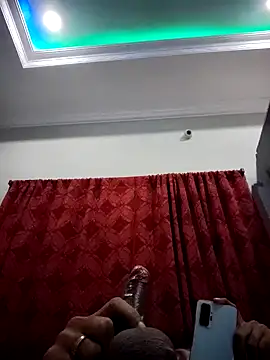 Snapshot of hairy_gun chatting on 12/05/24, 11:51 hairy gun online show from 12/05/24, 11:51