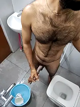 Snapshot of hairy_gun chatting on 01/04/25, 07:13 hairy gun online show from 01/04/25, 07:13