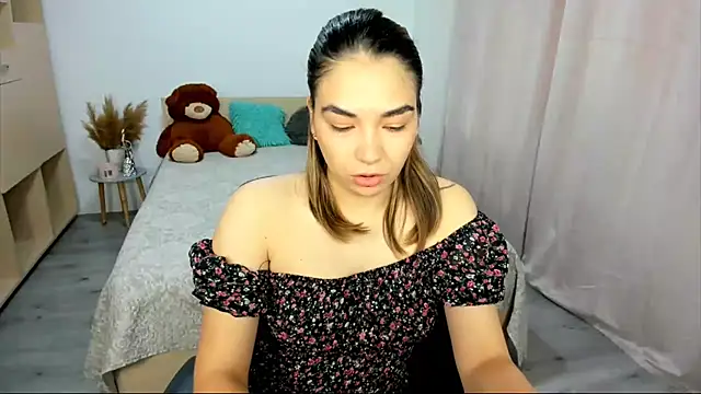 Alexa Dolly12 online show from 10/06/25, 06:00