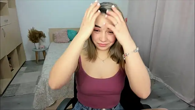 Alexa Dolly12 online show from 03/13/26, 08:21