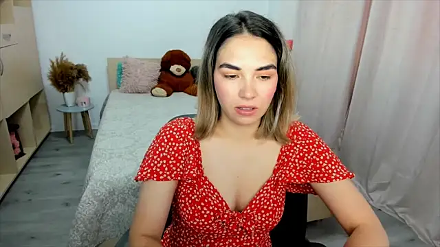Snapshot of Alexa_Dolly12 chatting on 06/18/26, 06:35 Alexa Dolly12 online show from 06/18/26, 06:35