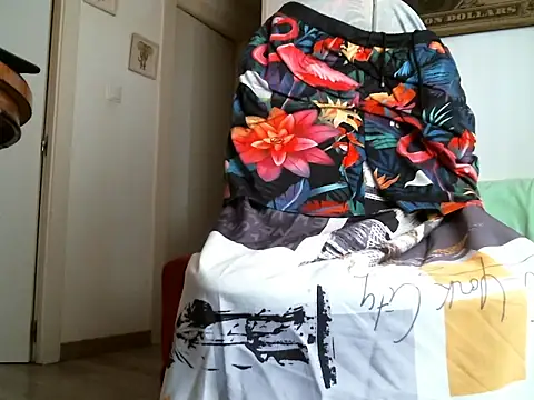 Snapshot of bravo23toro chatting on 07/16/26, 10:43 bravo23toro online show from 07/16/26, 10:43