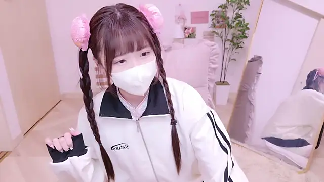 Snapshot of Sayuringo_ chatting on 03/19/25, 12:34 Sayuringo  online show from 03/19/25, 12:34