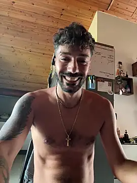 fisicato online show from 09/16/25, 02:40