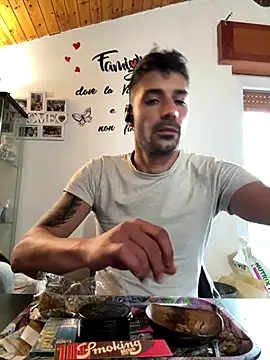 fisicato online show from 10/08/25, 02:47