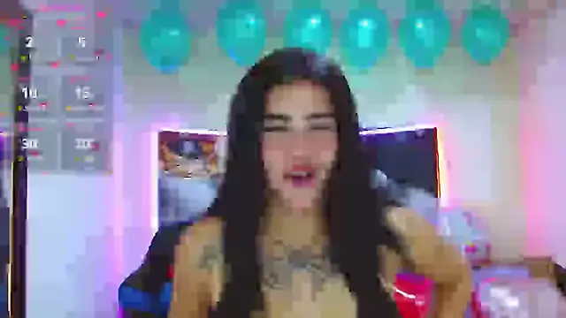  luna torres online show from 02/11/25, 01:09