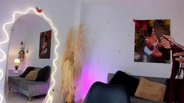 chantall smith online show from 11/17/25, 12:11