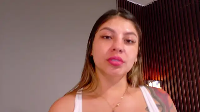 Snapshot of kaia_cooper4 chatting on 01/06/25, 01:30 kaia cooper4 online show from 01/06/25, 01:30