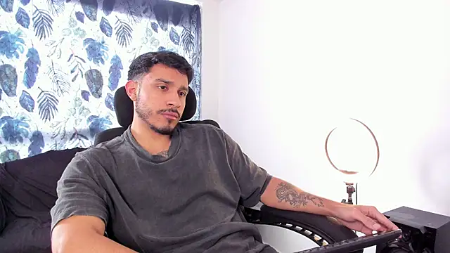 JayMarcos  online show from 12/22/25, 04:15