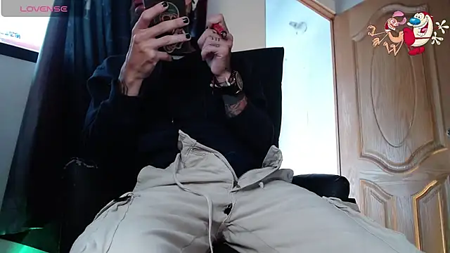 Snapshot of ren_stipee chatting on 02/11/25, 09:46 ren stipee online show from 02/11/25, 09:46