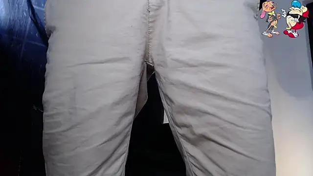 Snapshot of ren_stipee chatting on 02/15/25, 08:22 ren stipee online show from 02/15/25, 08:22