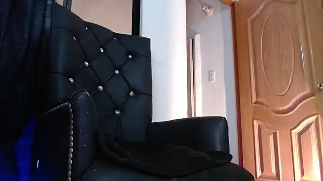 Snapshot of ren_stipee chatting on 02/17/25, 11:31 ren stipee online show from 02/17/25, 11:31