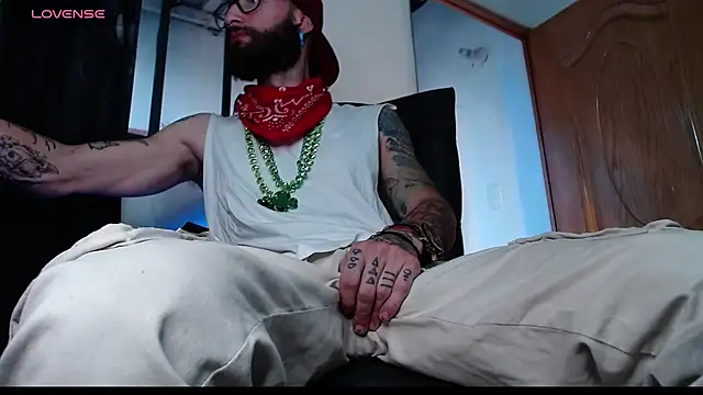 Snapshot of ren_stipee chatting on 03/12/25, 11:12 ren stipee online show from 03/12/25, 11:12