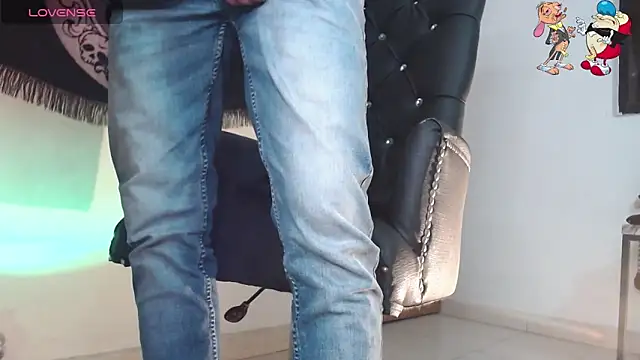 Snapshot of ren_stipee chatting on 09/25/25, 11:08 ren stipee online show from 09/25/25, 11:08