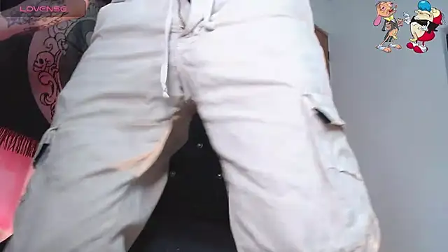 Snapshot of ren_stipee chatting on 09/30/25, 10:04 ren stipee online show from 09/30/25, 10:04