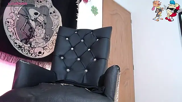 Snapshot of ren_stipee chatting on 10/01/25, 10:16 ren stipee online show from 10/01/25, 10:16