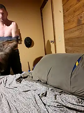 Snapshot of BigDDave6979 chatting on 02/23/25, 07:11 BigDDave6979 online show from 02/23/25, 07:11