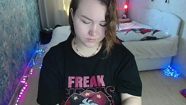 Snapshot of Jenny_Fox chatting on 05/20/26, 04:51 Jenny Fox online show from 05/20/26, 04:51