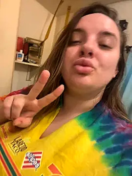 Snapshot of lairarose chatting on 12/03/24, 05:45 lairarose online show from 12/03/24, 05:45