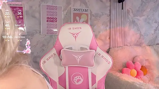 angel with flowers online show from 02/04/26, 04:18