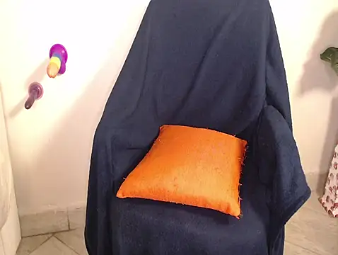 Mamii water online show from 03/07/25, 07:41