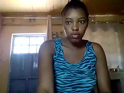 Zara Twilight online show from 12/08/24, 09:35