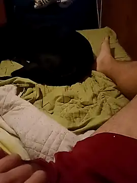 Uruguayo1988 online show from 11/29/25, 03:42