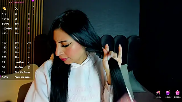 Nicolette ks  online show from 02/10/26, 03:54