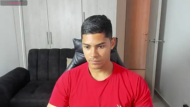 Iamdylan777 online show from 10/07/25, 04:37